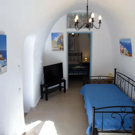 Hotel Angels Of 1870 Karterados (Santorini)